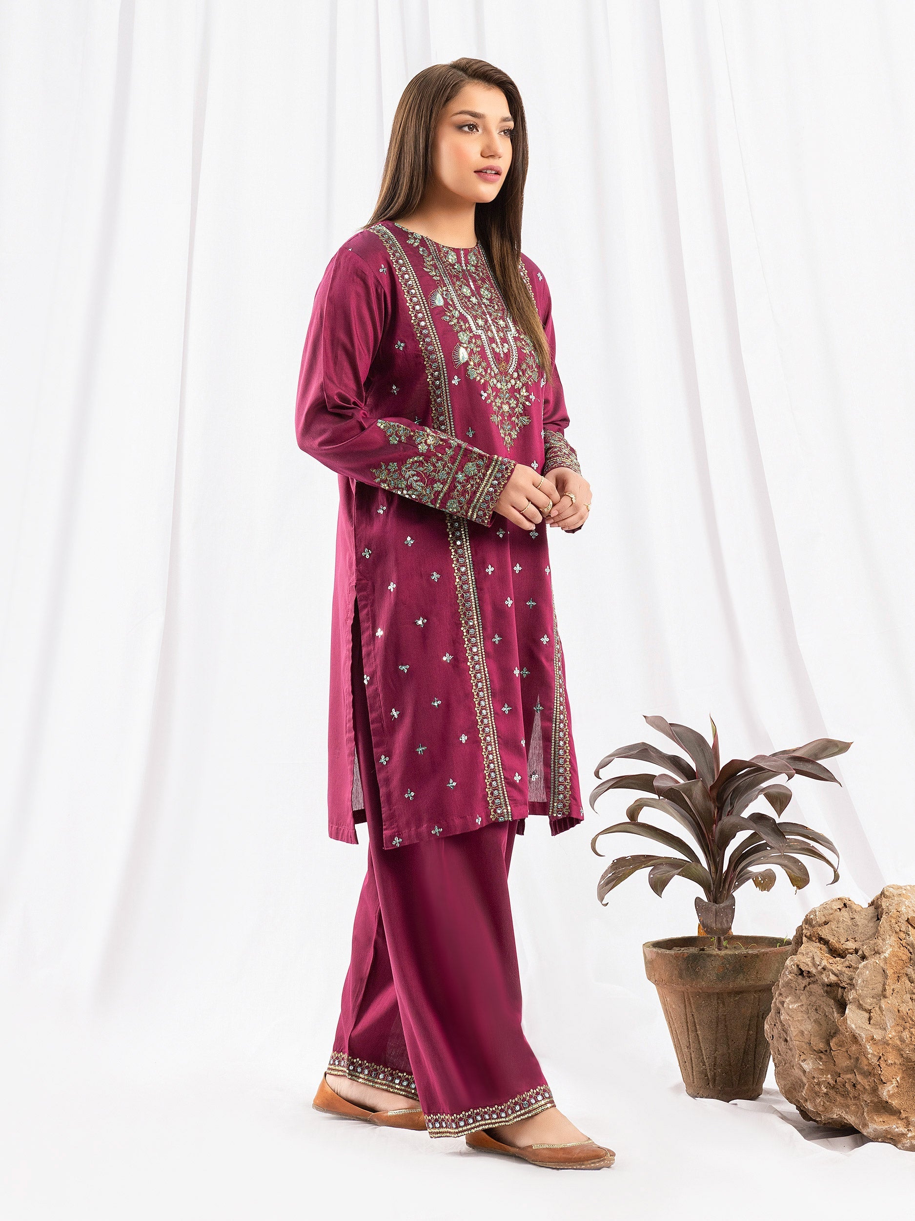2 Piece Raw Silk Suit-Embroidered (Pret)
