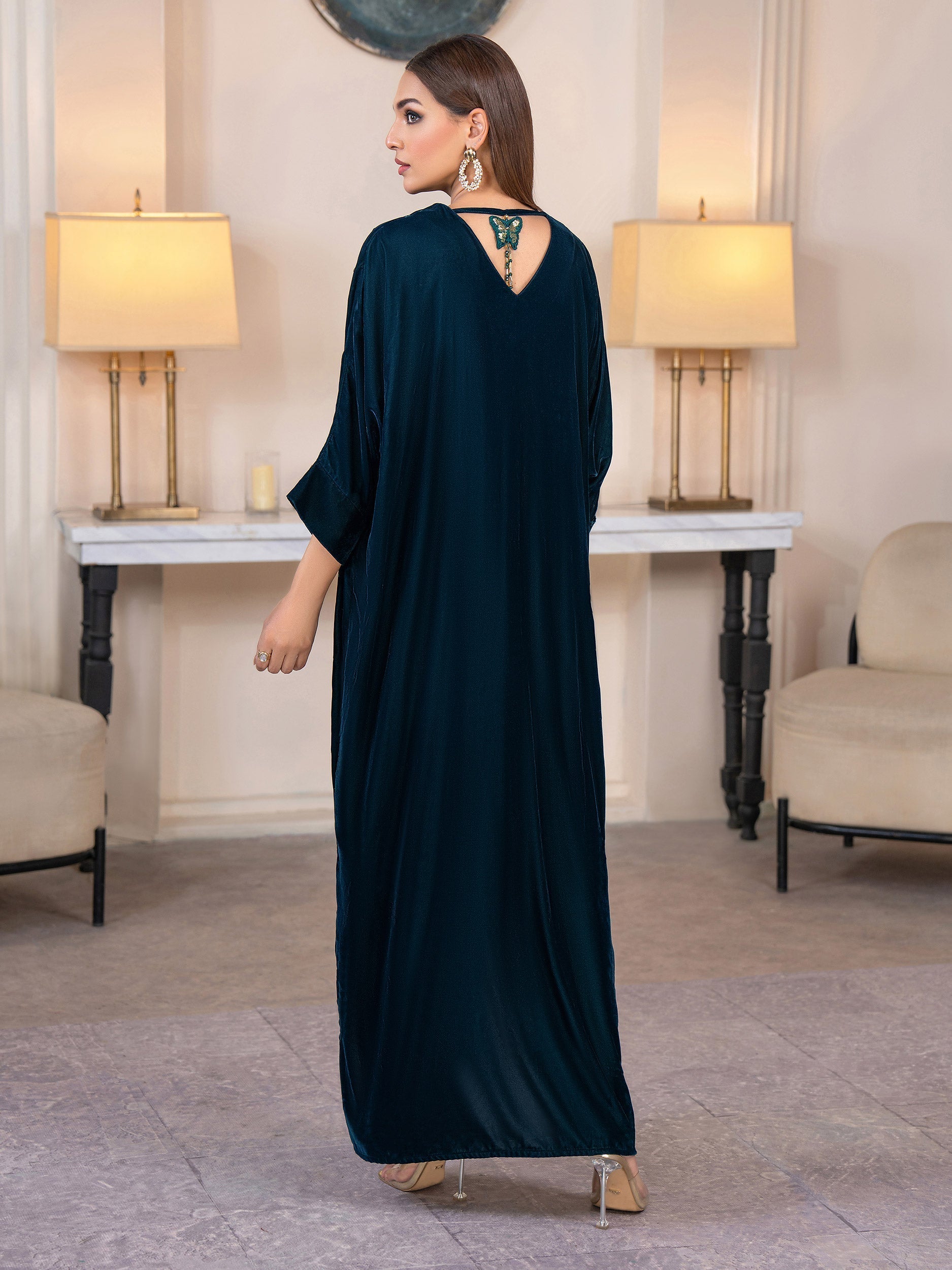 Velvet Kaftan-Embroidered(Pret)