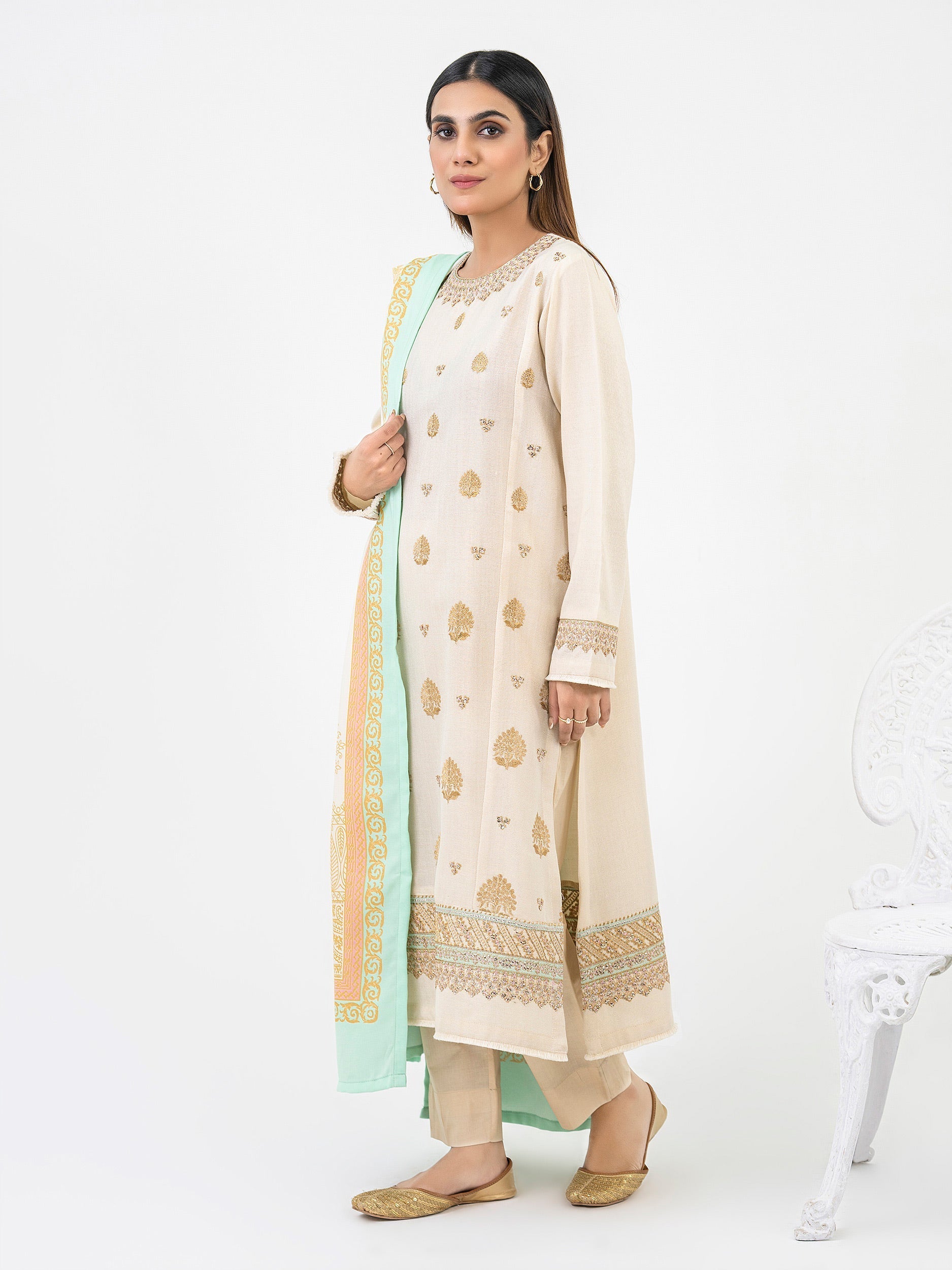 2 Piece Zari Suit-Embroidered (Pret)